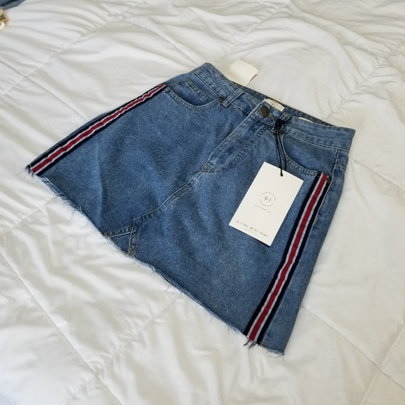 Cotton On Dresses & Skirts - Cotton On A-Line Denim Skirt size 4